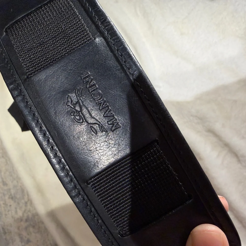 N/A mancini messenger